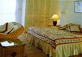 [IMG:Bed Room]
